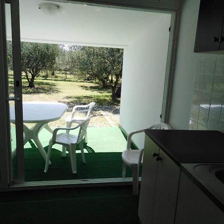 Apartments Free Parking Big Garden 페로이 외부 사진