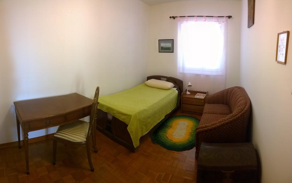 Apartments Free Parking Big Garden 페로이 객실 사진